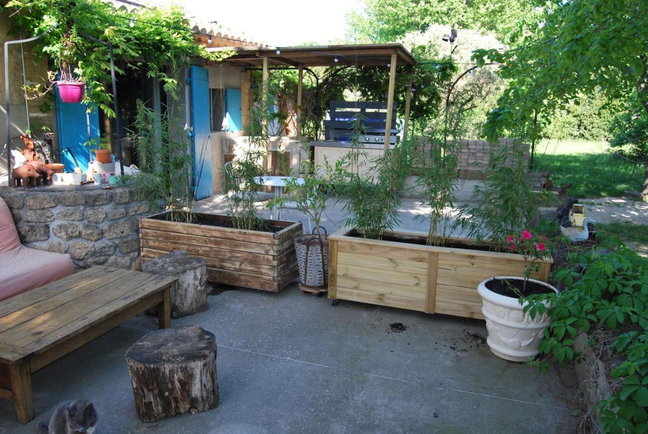 Villa Les Volets Bleus Provence Salon-de-Provence Exterior foto